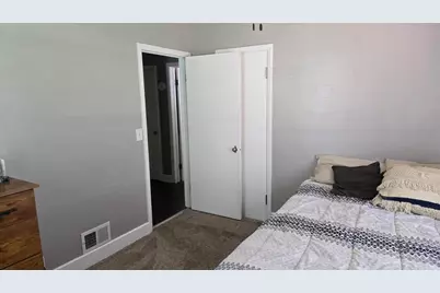 524 1st Avenue SE, Wells, MN 56097 - Photo 14