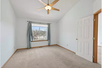 8752 Coffman Path, Inver Grove Heights, MN 55076 - Photo 8