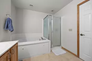 1873 Wildflower Ct, Shoreview, MN 55126 - Photo 32