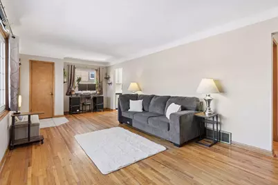 1726 Hyacinth Avenue E, Saint Paul, MN 55106 - Photo 6