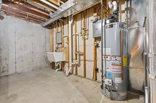 610 Deschepper St, Marshall, MN 56258 - Photo 50