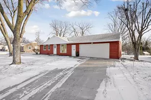 5832 Rhode Island Ave N, Crystal, MN 55428 - Photo 2