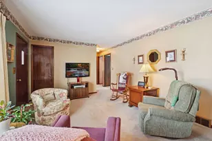 5832 Rhode Island Ave N, Crystal, MN 55428 - Photo 6