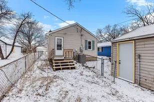 104 W Warburton St, South Saint Paul, MN 55075 - Photo 18
