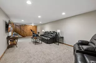 3013 63rd Ave N, Brooklyn Center, MN 55429 - Photo 18