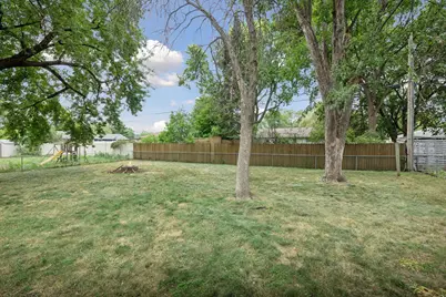 3013 63rd Avenue N, Brooklyn Center, MN 55429 - Photo 26