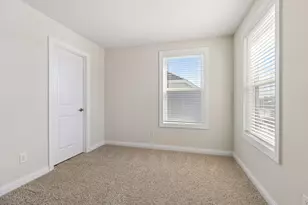 9219 Lighthouse Ln, Woodbury, MN 55129 - Photo 46