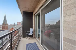 66 9th St E, Saint Paul, MN 55101 - Photo 20