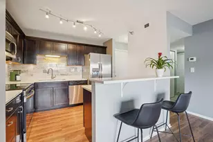 66 9th St E, Saint Paul, MN 55101 - Photo 12