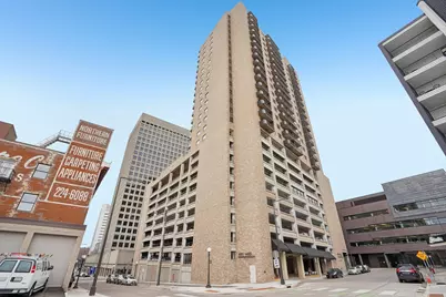 66 9th Street E #1307, Saint Paul, MN 55101 - Photo 2