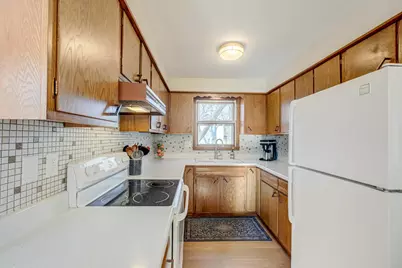 314 E Rosenlund Street, Woodville, WI 54028 - Photo 4