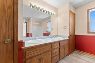 18335 Imperial Ave N, Forest Lake, MN 55025 - Photo 10