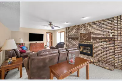 250 112th Lane NW, Coon Rapids, MN 55448 - Photo 18