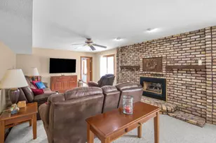 250 112th Ln NW, Coon Rapids, MN 55448 - Photo 18