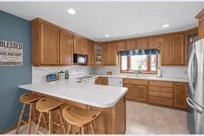 250 112th Lane NW, Coon Rapids, MN 55448 - Photo 4