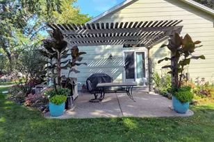 250 112th Ln NW, Coon Rapids, MN 55448 - Photo 32