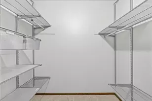 6670 Vernon Ave S, Edina, MN 55436 - Photo 10