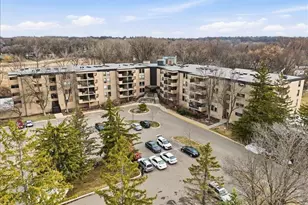 6670 Vernon Ave S, Edina, MN 55436 - Photo 16