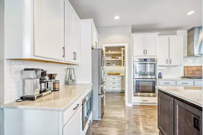 15536 Hampshire Lane, Savage, MN 55378 - Photo 4