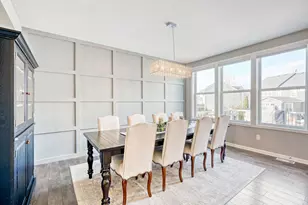 15536 Hampshire Ln, Savage, MN 55378 - Photo 12