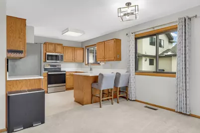 5420 Orleans Lane N #5, Plymouth, MN 55442 - Photo 8