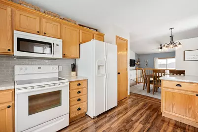 880 Myers Drive NE, Owatonna, MN 55060 - Photo 8