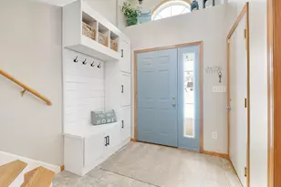 880 Myers Dr NE, Owatonna, MN 55060 - Photo 2