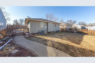 235 S Cedar Street, Belle Plaine, MN 56011 - Photo 28