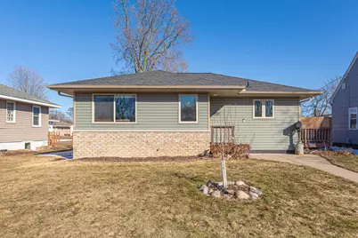235 S Cedar Street, Belle Plaine, MN 56011 - Photo 32