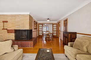 1947 Yorkshire Ct, Saint Paul, MN 55116 - Photo 10