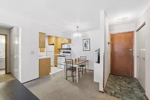 2700 Oxford St N, Roseville, MN 55113 - Photo 6