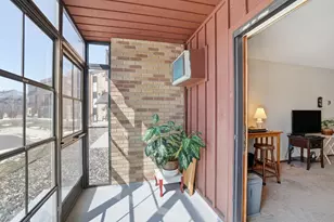 2700 Oxford St N, Roseville, MN 55113 - Photo 12