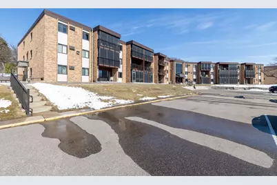 2700 Oxford Street N #102, Roseville, MN 55113 - Photo 26