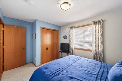 10515 Redwood Street NW, Coon Rapids, MN 55433 - Photo 16