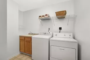 125 Stallion Ln, Circle Pines, MN 55014 - Photo 20