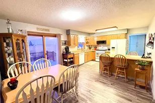 611 Hackberry St, Dawson, MN 56232 - Photo 12