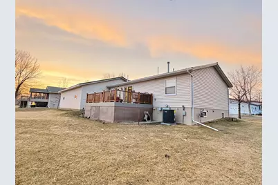 611 Hackberry Street, Dawson, MN 56232 - Photo 32