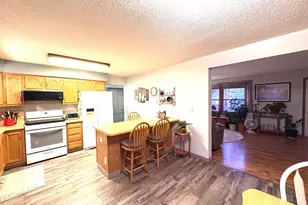 611 Hackberry St, Dawson, MN 56232 - Photo 6