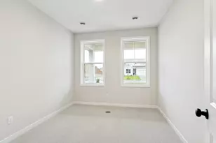 10933 37th St N, Lake Elmo, MN 55042 - Photo 10