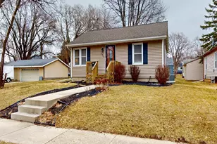 1425 Academy Ave, Albert Lea, MN 56007 - Photo 1