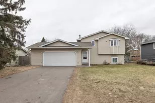 1609 82nd Ave N, Brooklyn Park, MN 55444 - Photo 1