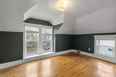 934 Juno Avenue, Saint Paul, MN 55102 - Photo 18