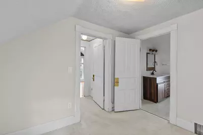 934 Juno Avenue, Saint Paul, MN 55102 - Photo 20