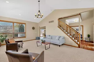4823 Scenic Oak Dr SW, Rochester, MN 55902 - Photo 6