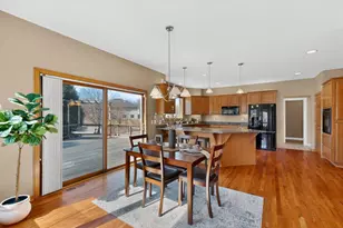 4823 Scenic Oak Dr SW, Rochester, MN 55902 - Photo 8