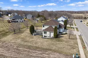4823 Scenic Oak Dr SW, Rochester, MN 55902 - Photo 50