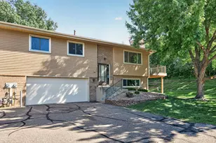 4604 Rosewood Ln N, Plymouth, MN 55442 - Photo 34