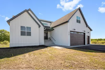 2520 230th Court NW, Saint Francis, MN 55070 - Photo 4