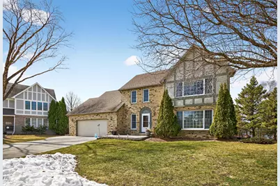 4236 Stoneham Lane NW, Rochester, MN 55901 - Photo 2