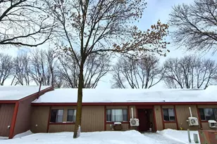 317 South St, Paynesville, MN 56362 - Photo 1